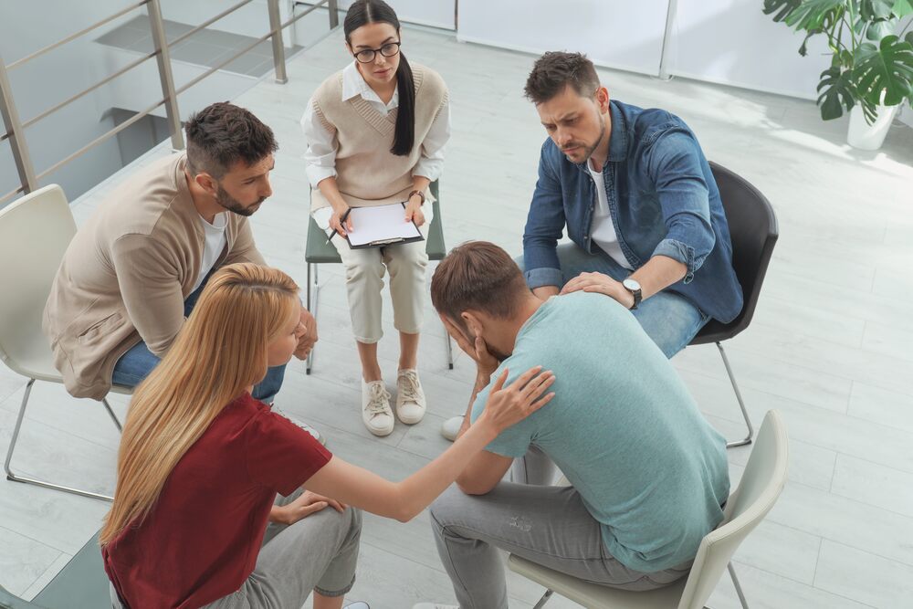 Addiction can be helped by solo and group therapy