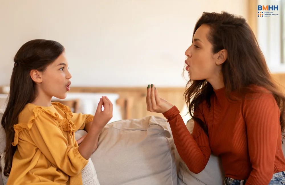 อาการติดอ่างที่ควรพบแพทย์